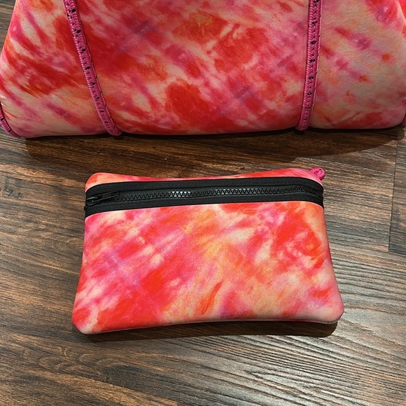 Haute Shore Pink Tie-Dye Tote Bag - Picture 7 of 7